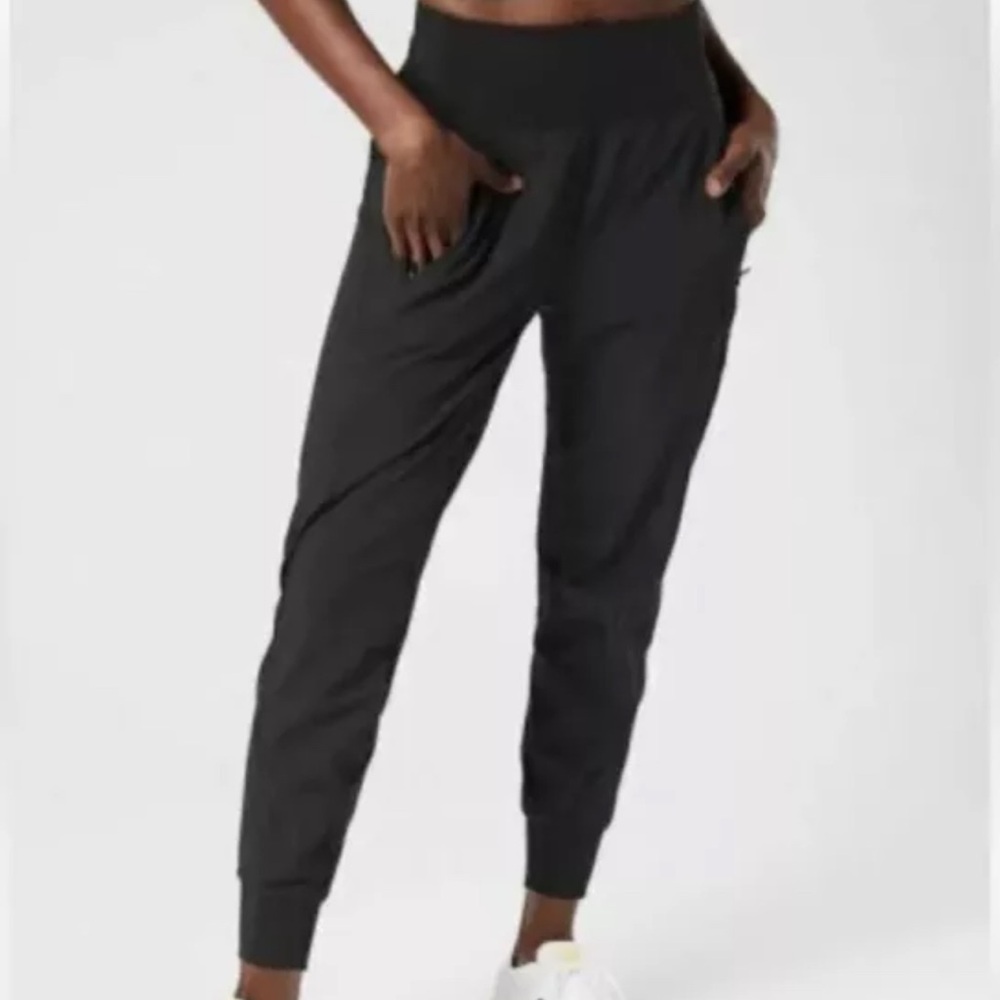 Athleta‎ Distance Jogger Black Zipper Pocket Women’s Size Small